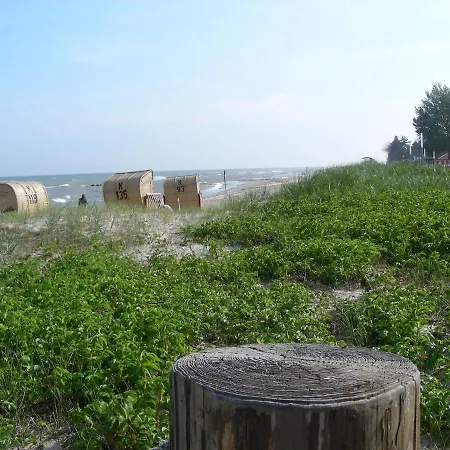 Haus Zwischen See Und Wald - Fewo Strandlaufer Kellenhusen